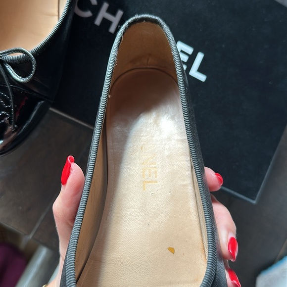 Chanel Leather & Patent Toe Vintage Ballerina Flats - Picture 9 of 16